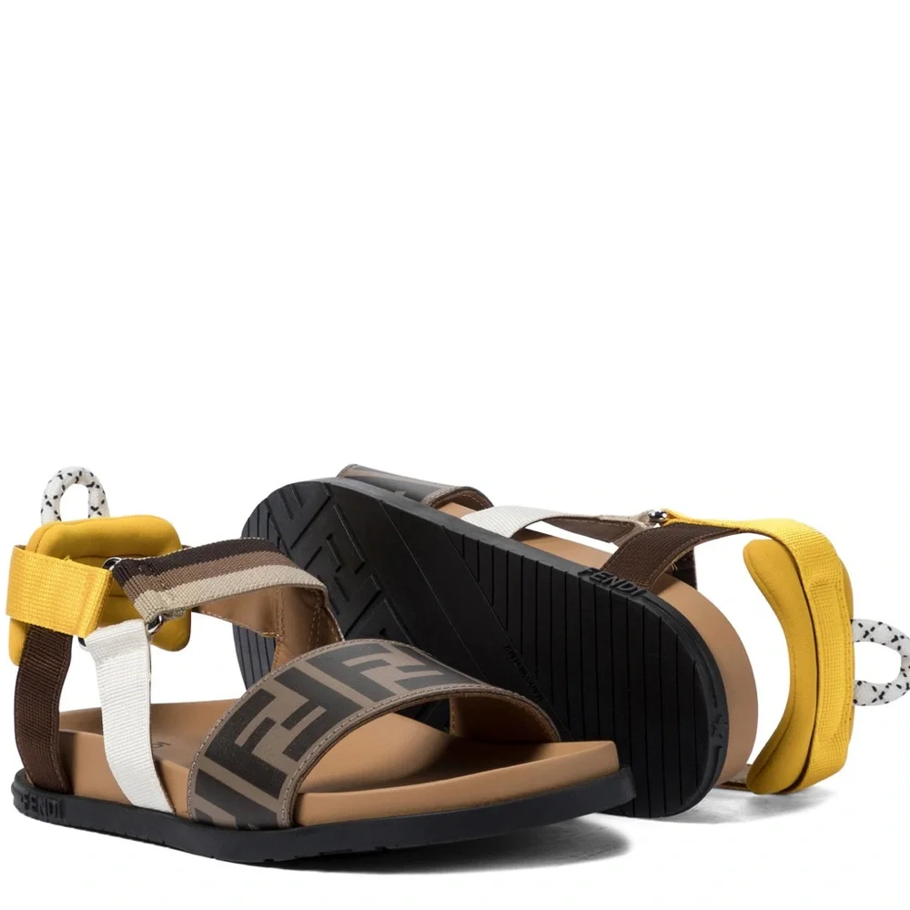 🆕 FENDI SANDALS - Picture 2 of 6
